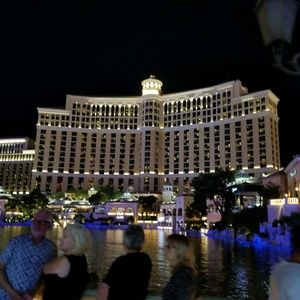 Meet your Posher, Omar